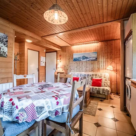 Arnica Morzine